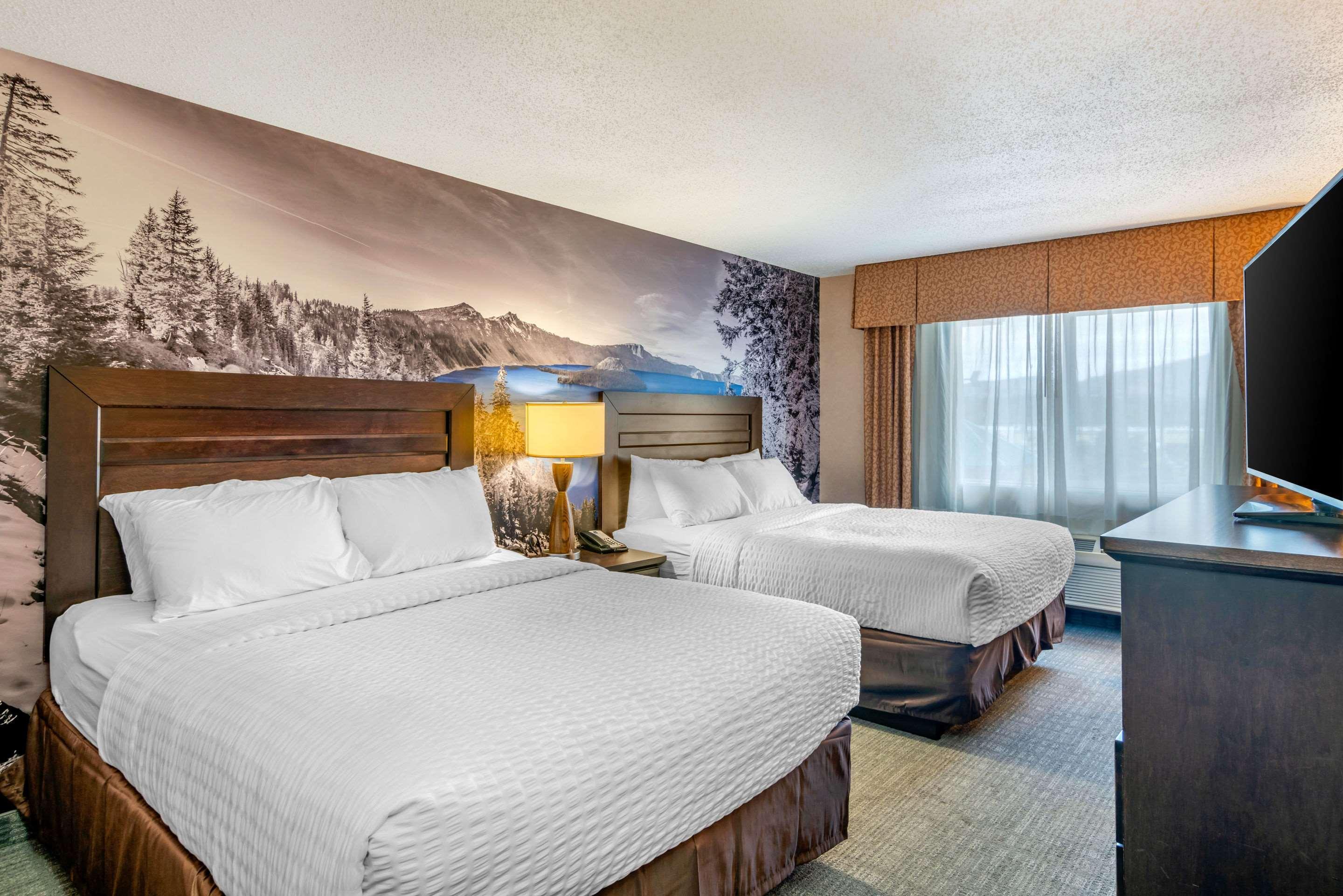Hotel Clarion Pointe Medford Esterno foto