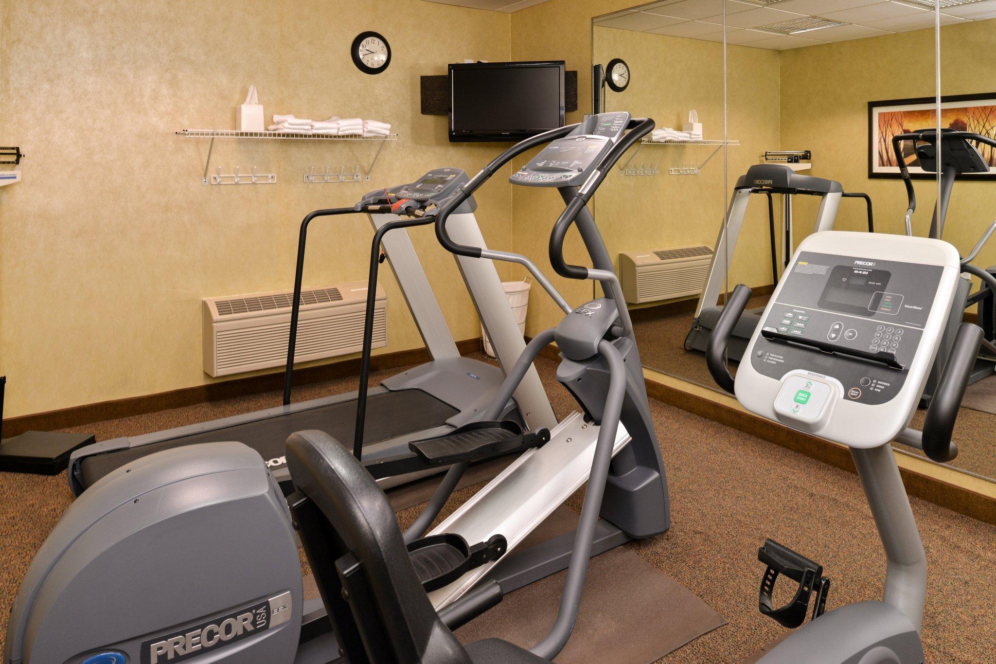 Hotel Clarion Pointe Medford Esterno foto